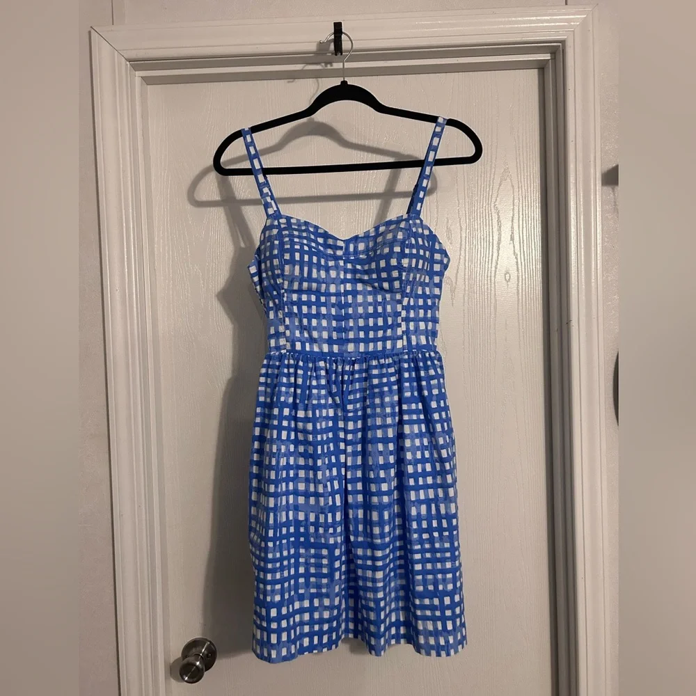 Lilly Pulitzer | Blue and White Patterned Mini Dress | Size 10 - Picture 1 of 5